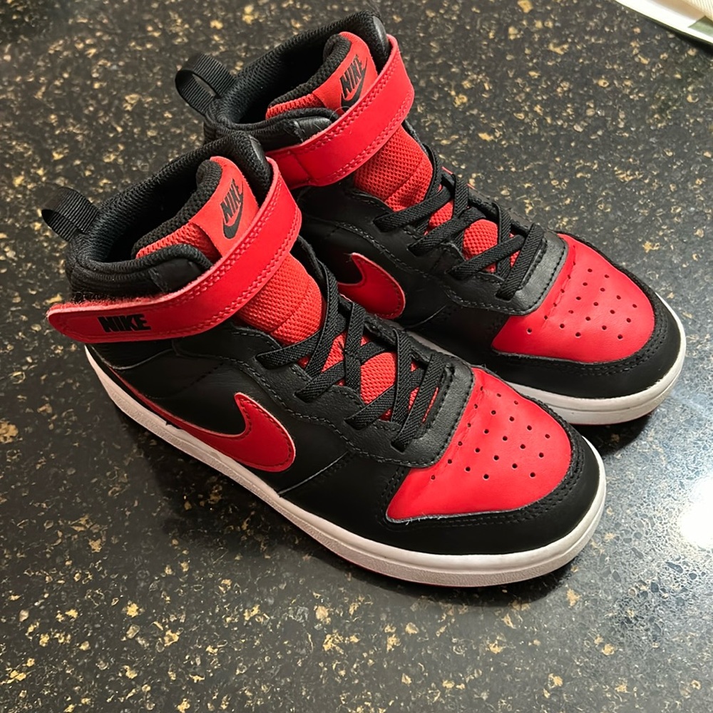 Nike Kids' Preschool Court Borough Mid Shoes